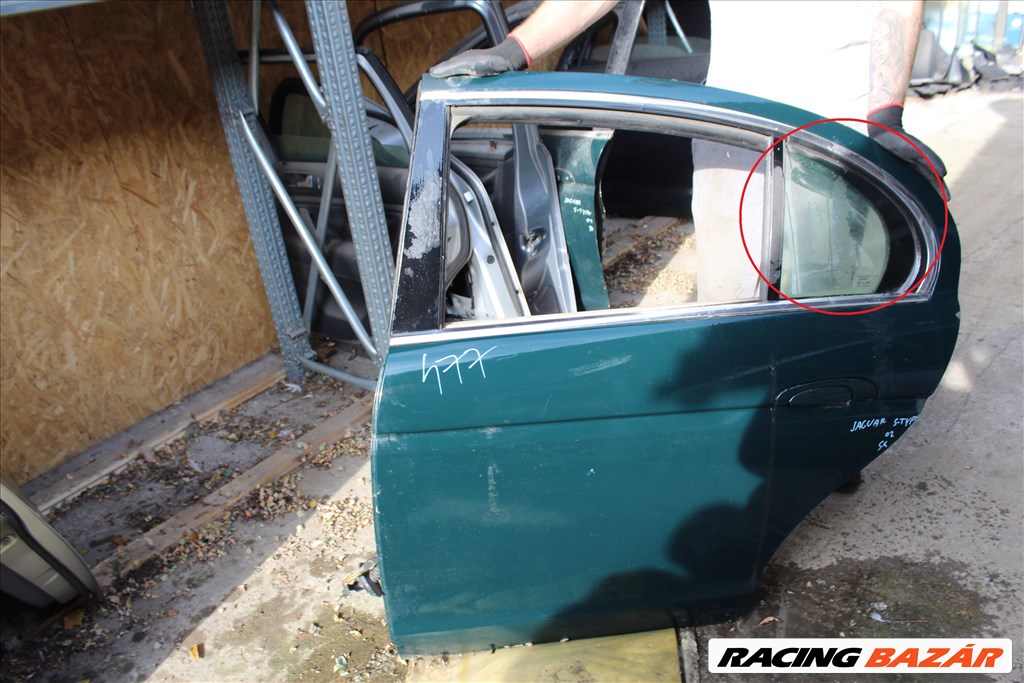Jaguar S-Type bal hátsó háromszög ablak  1. kép