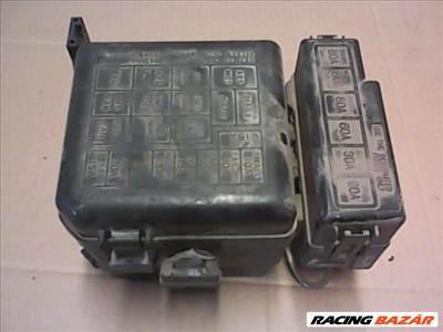 SUZUKI BALENO 95-98 Biztosítéktábla BCM BSI BSM SAM GEM modul Motortér