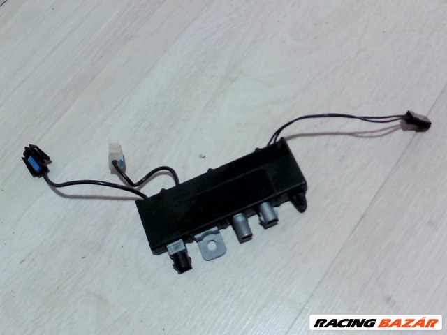 BMW E39 95-03 Antenna erősítő 1. kép