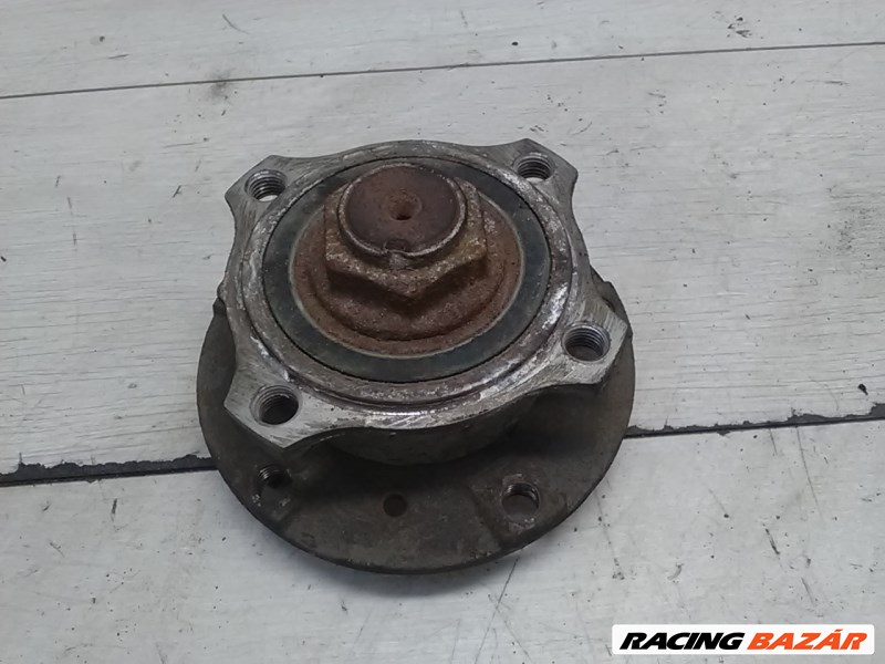 BMW E39 95-03 Jobb első kerékagy 1. kép