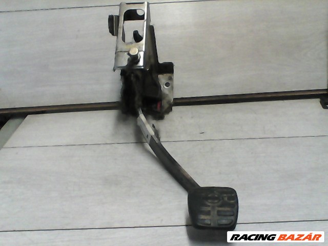 NISSAN ALMERA TINO Kuplung pedál 1. kép