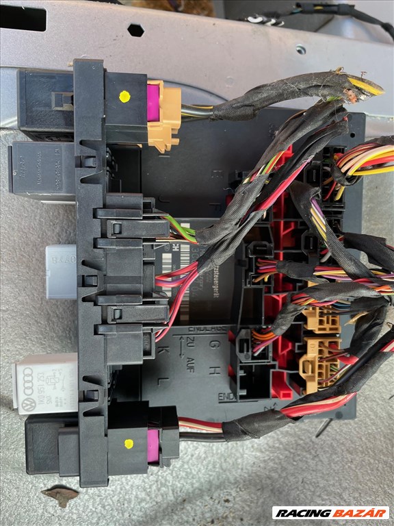 Volkswagen Komfort Elektronika 3C0 937 049 Bosch 2. kép