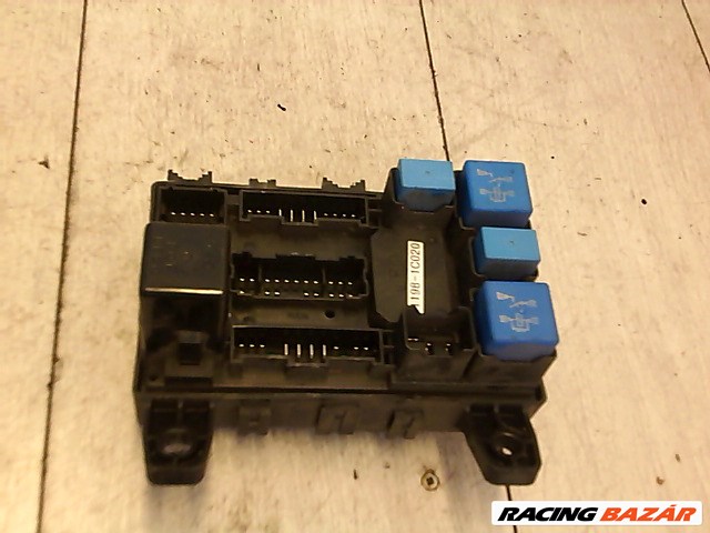 HYUNDAI GETZ 05-09 Biztosítéktábla BCM BSI BSM SAM GEM modul Csomagtér 1. kép