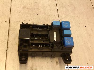 HYUNDAI GETZ 05-09 Biztosítéktábla BCM BSI BSM SAM GEM modul Csomagtér