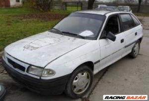 OPEL ASTRA F 94-02 Szervócső 1. kép