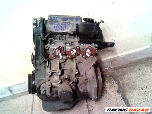 SUZUKI SWIFT 96-05 Motor. benzin fűzött blokk hengerfejjel 1. kép