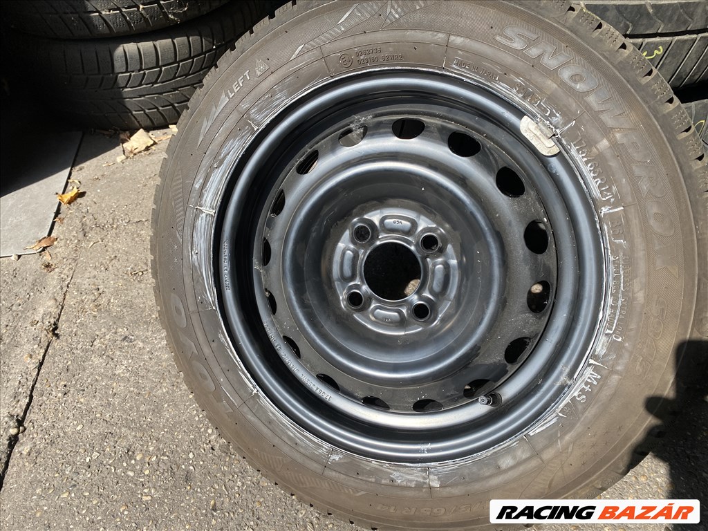 Nissan Micra gyári 5,5X14" 4X100 ET45 lemezfelni garnitura eladó téligumival 3. kép