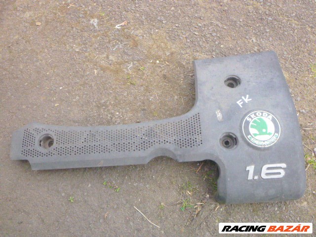 Skoda Octavia I 1,6 AEE FELSŐ motorburkolat  032103935a 2. kép