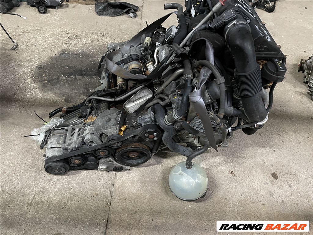 Mercedes B 200cdi motor OM640941 2. kép