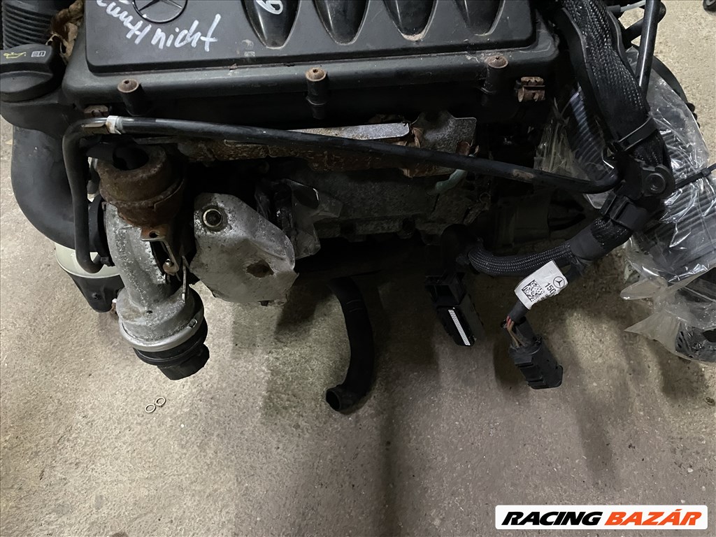 Mercedes B 200cdi motor OM640941 3. kép