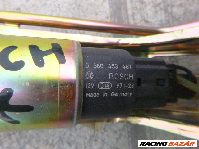 Suzuki Swift III 1998 1,3 BOSCH benzinszivattyú 0 580 453 467 1. kép