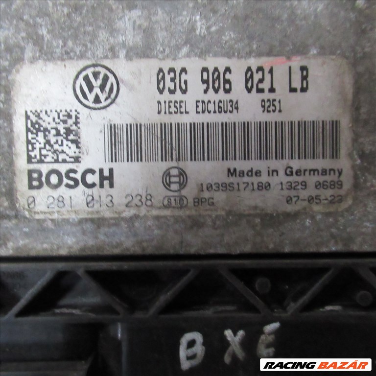 Volkswagen Golf V 1.9 TDI motorvezérlő BXE motorkód 03g906021b 1. kép