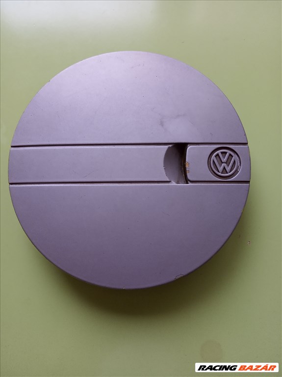 Volkswagen VW 191601151B gyári alufelni felnikupak, felniközép, felni kupak közép 1. kép