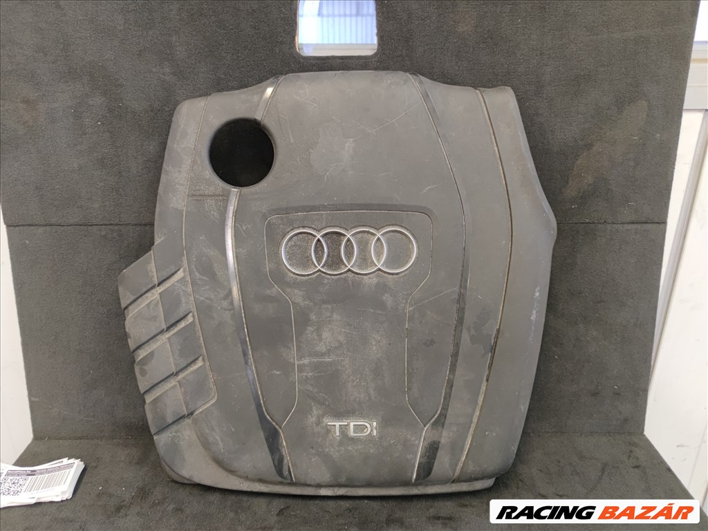 Audi Q5 motorburkolat 1. kép