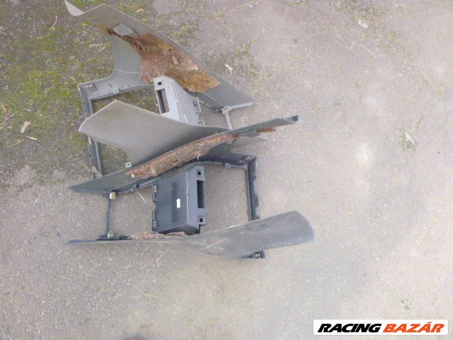 Audi A6 (C4 - 4A) váltóbox  7. kép