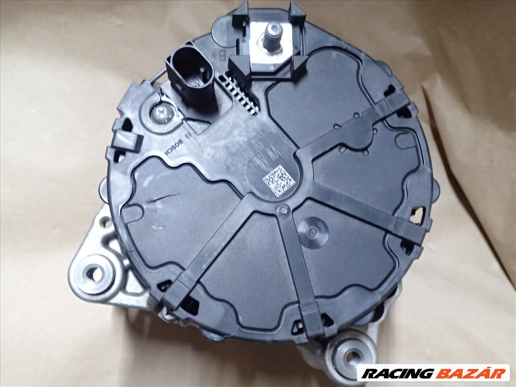 Audi Q7 (4M) generátor 14V 250A 057903025b 3. kép