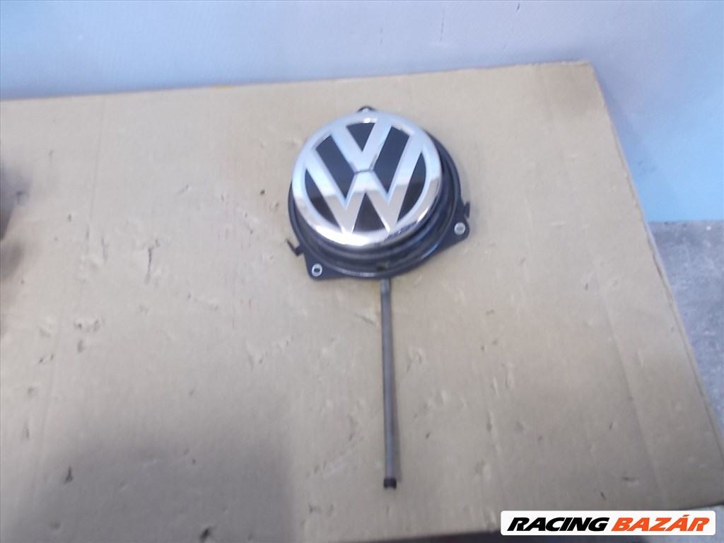 Volkswagen Golf VII csomagtérajtó nyitó kilincs 2013-2020 1. kép