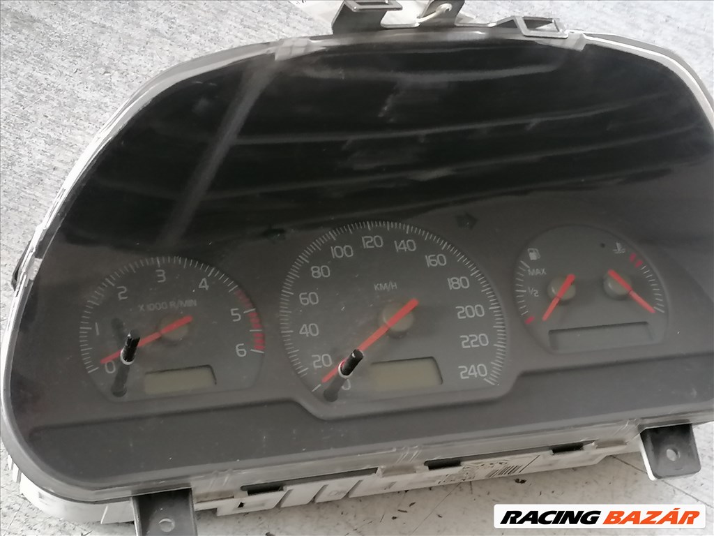 Volvo V40 1.9D Km óra 30889704-b 3. kép