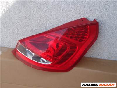 Ford Fiesta jobb hátsó lámpa 8A61-13404 2009-től