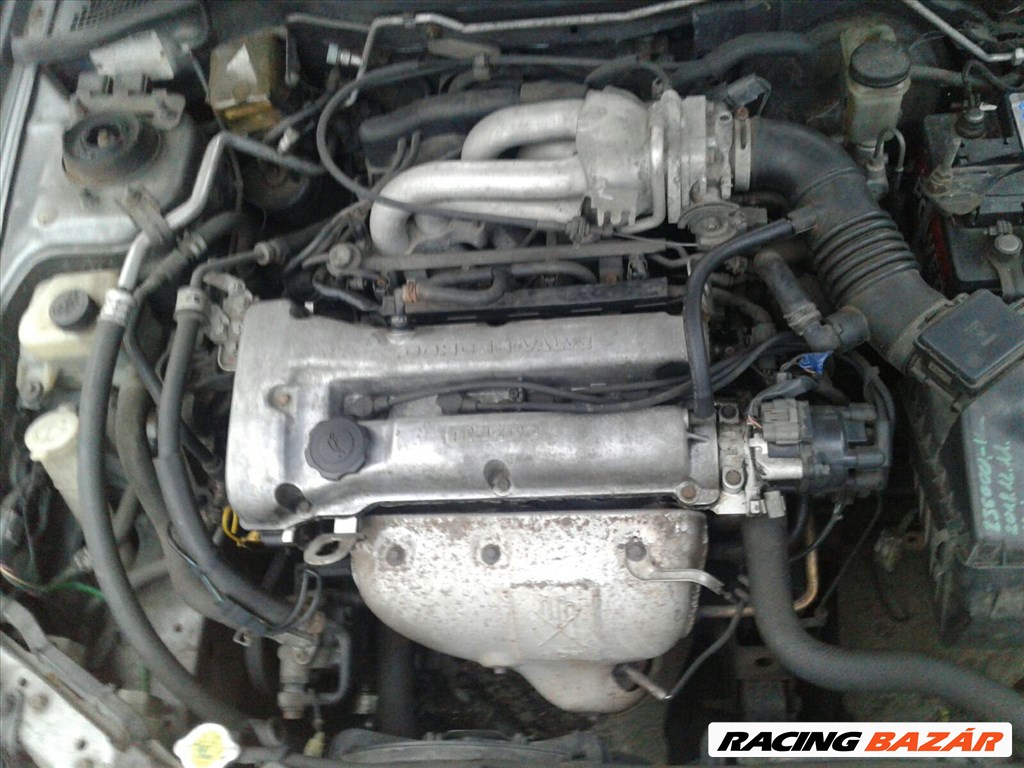 Mazda 323 (BA) bontott alkatrészei 9. kép