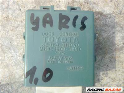 Toyota Yaris (XP10) 1.0 2005 központi zár vezérlőegység 85980-0D040 (DOOR CONTROL)