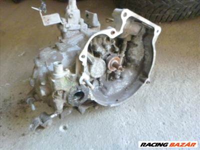 Suzuki Swift III 1998 1,0 benzin váltó 