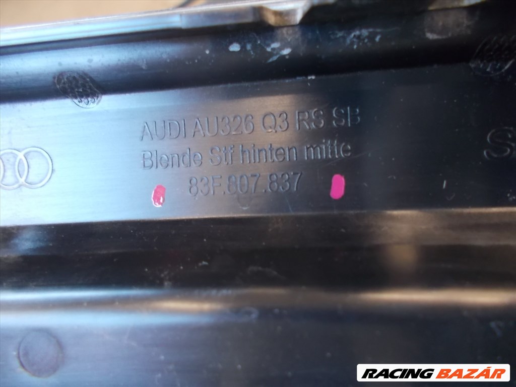 AUDI RS Q3 hátsó lökhárító betét 2019- 83f807837 5. kép