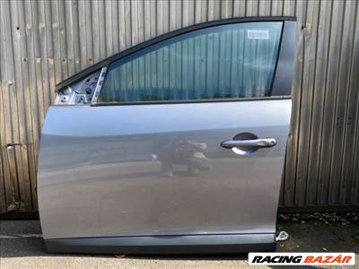 RENAULT MEGANE III Bal első Ajtó (Részeivel) 