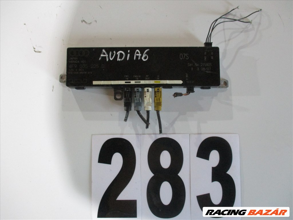 Audi A6 (C6 - 4F) Antenna erősítő  1. kép