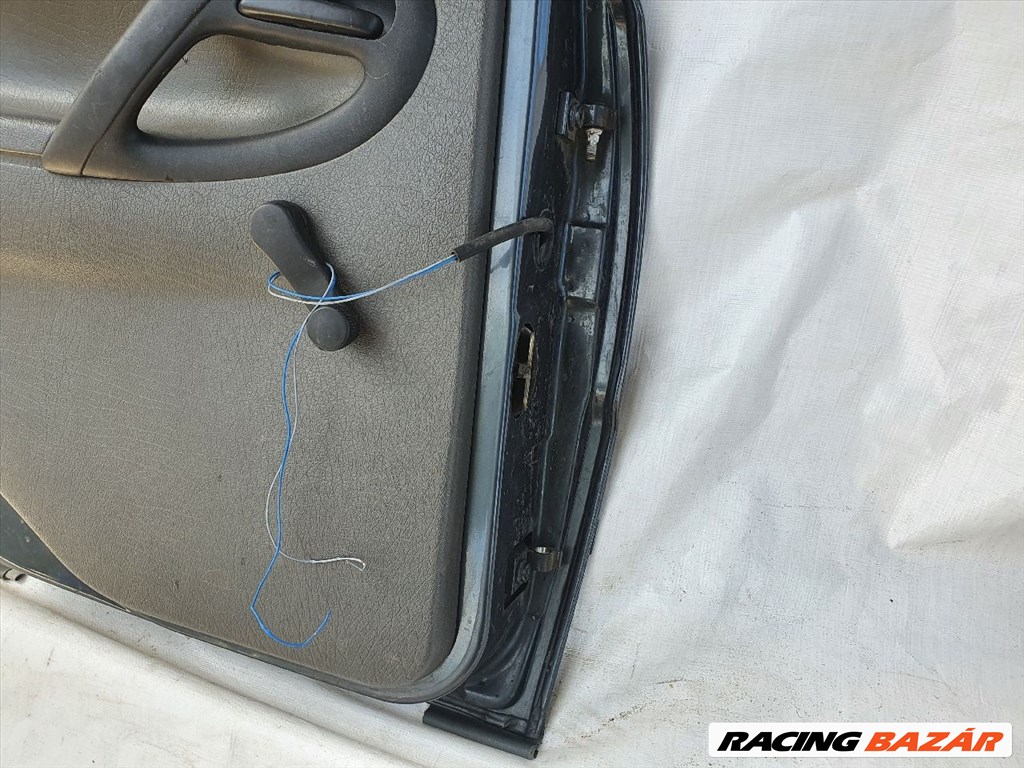 Volkswagen Polo III 6N Komplett bal hátsó ajtó #7 5. kép