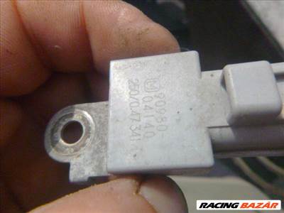 Toyota Yaris (XP10) 1.0 90980-04140 Kondenzátor, rádióbeállítás 9098004140