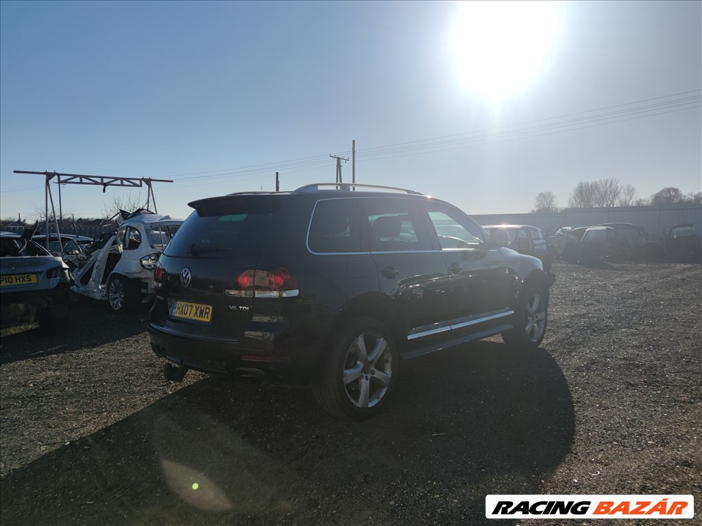 Volkswagen Touareg  3.0 tdi R-line BKS motorkódos gépjármű minden alkatrésze eladó. 5. kép