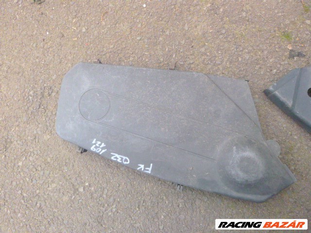 Volkswagen Golf III vezérműszíj burkolat 032 109 121 032109121 1. kép