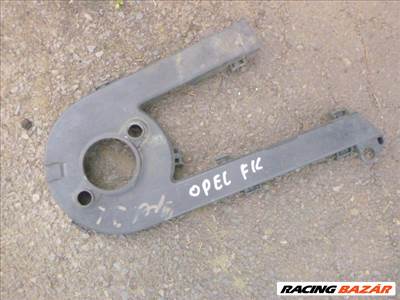 Opel ( RÉGI ÉVJÁRAT )vezérműszíj burkolat 