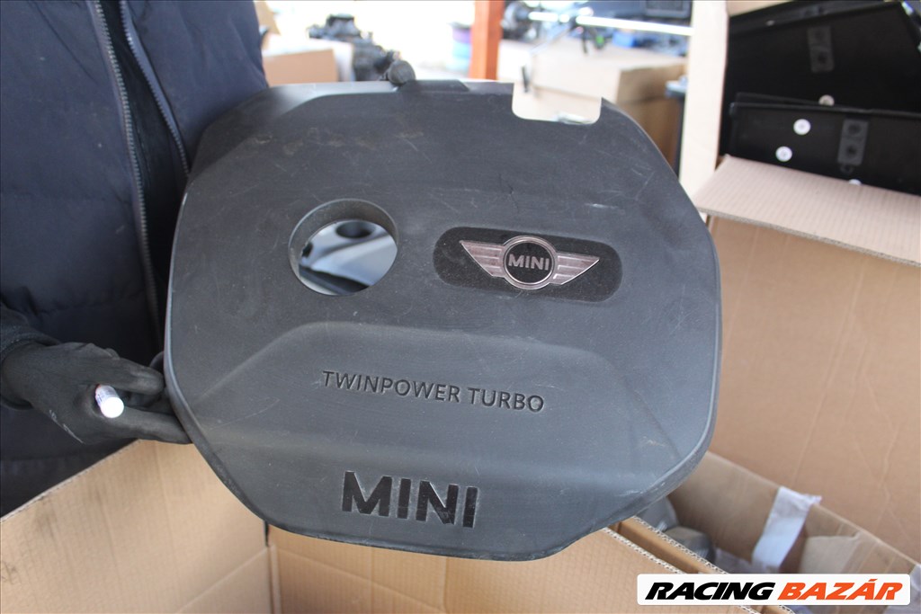 Mini Clubman F54 motor burkolat  11128601635 1. kép