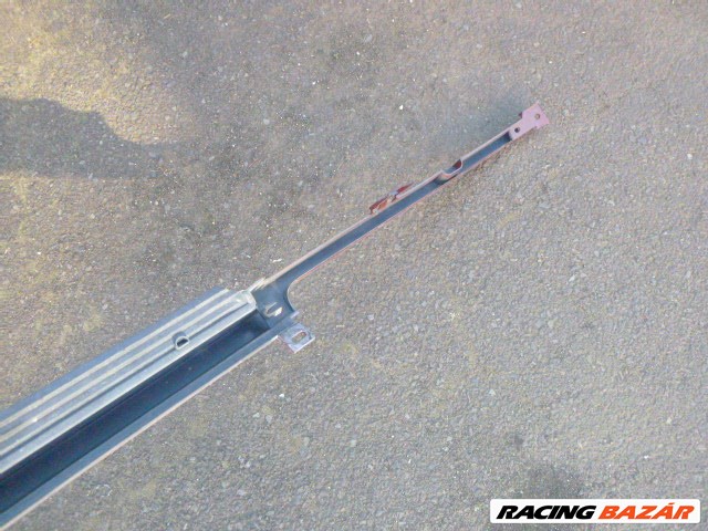 Ford Scorpio Mk1 1990 bordó hűtőrács alsó része 6. kép