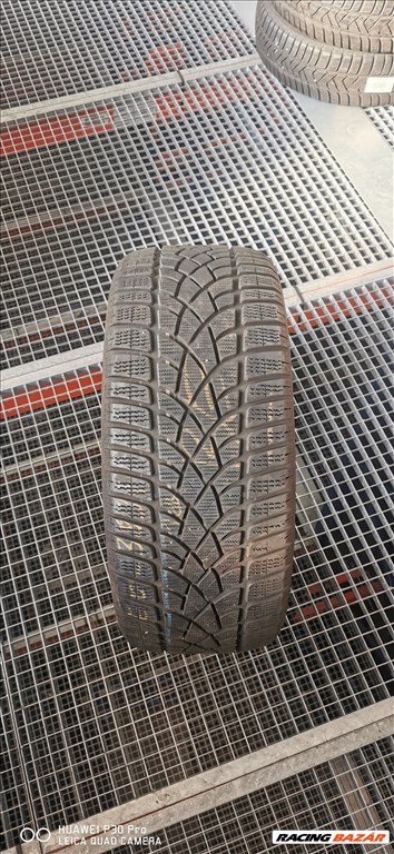  245/4518" 2DB használt Dunlop Winter Sport 3D DSST, 100 V téli gumi 1. kép