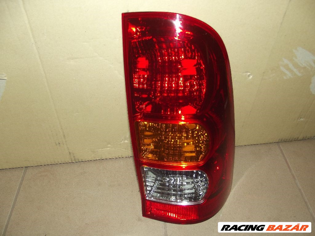 Mazda B2500 jobb hátsó lámpa 1. kép