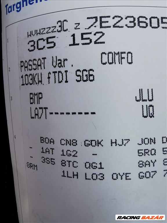 Volkswagen Passat B6 Variant 2.0 TDI gyári karosszéria elemek LA7T színben eladók la7tb63c passat20tdi 6. kép