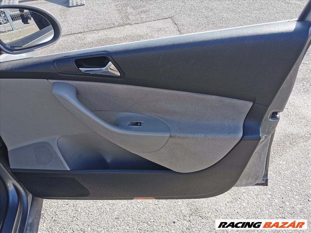 Volkswagen Passat B6 Variant 2.0 TDI gyári karosszéria elemek LA7T színben eladók la7tb63c passat20tdi 7. kép