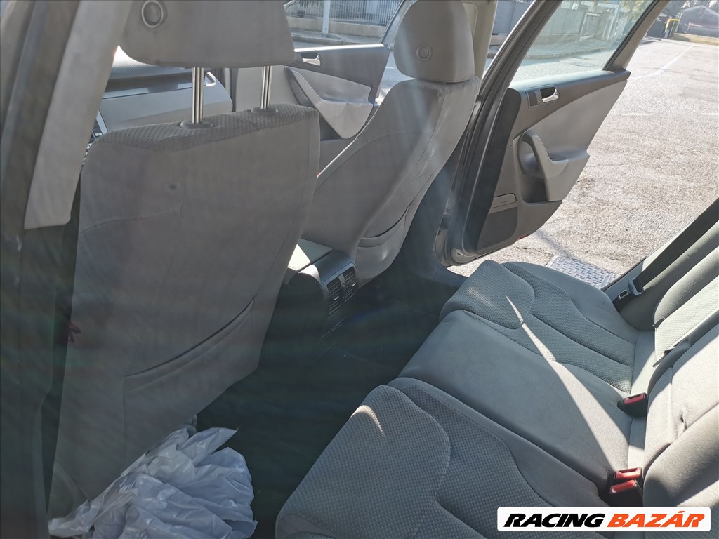 Volkswagen Passat B6 Variant 2.0 TDI gyári karosszéria elemek LA7T színben eladók la7tb63c passat20tdi 12. kép