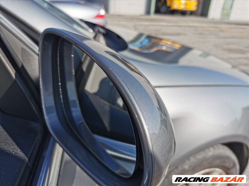 Volkswagen Passat B6 Variant 2.0 TDI gyári karosszéria elemek LA7T színben eladók la7tb63c passat20tdi 26. kép