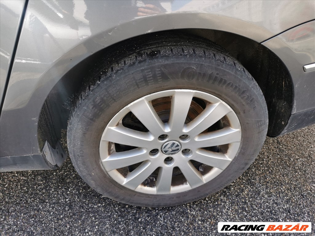 Volkswagen Passat B6 Variant 2.0 TDI gyári karosszéria elemek LA7T színben eladók la7tb63c passat20tdi 36. kép