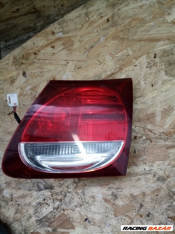 Lexus GS Hátsó lámpa belső 1. kép