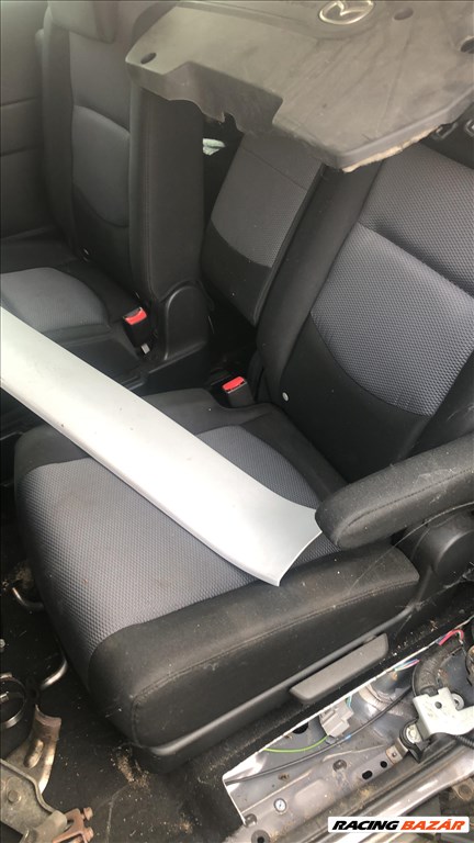 Mazda 5 (CR) Ülés garnitúra 7szemelyes 1. kép