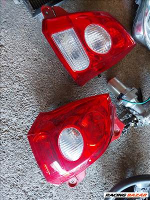 Suzuki Alto (2011) 1.0 jobb hátsó lámpa , bal hátsó lámpa