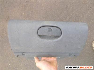 Opel Corsa B kesztyűtartó 