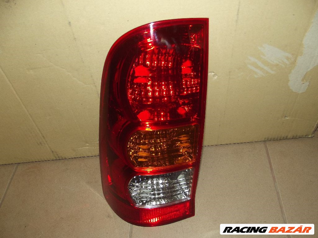 Mazda B2500 Bal hátsó lámpa 1. kép