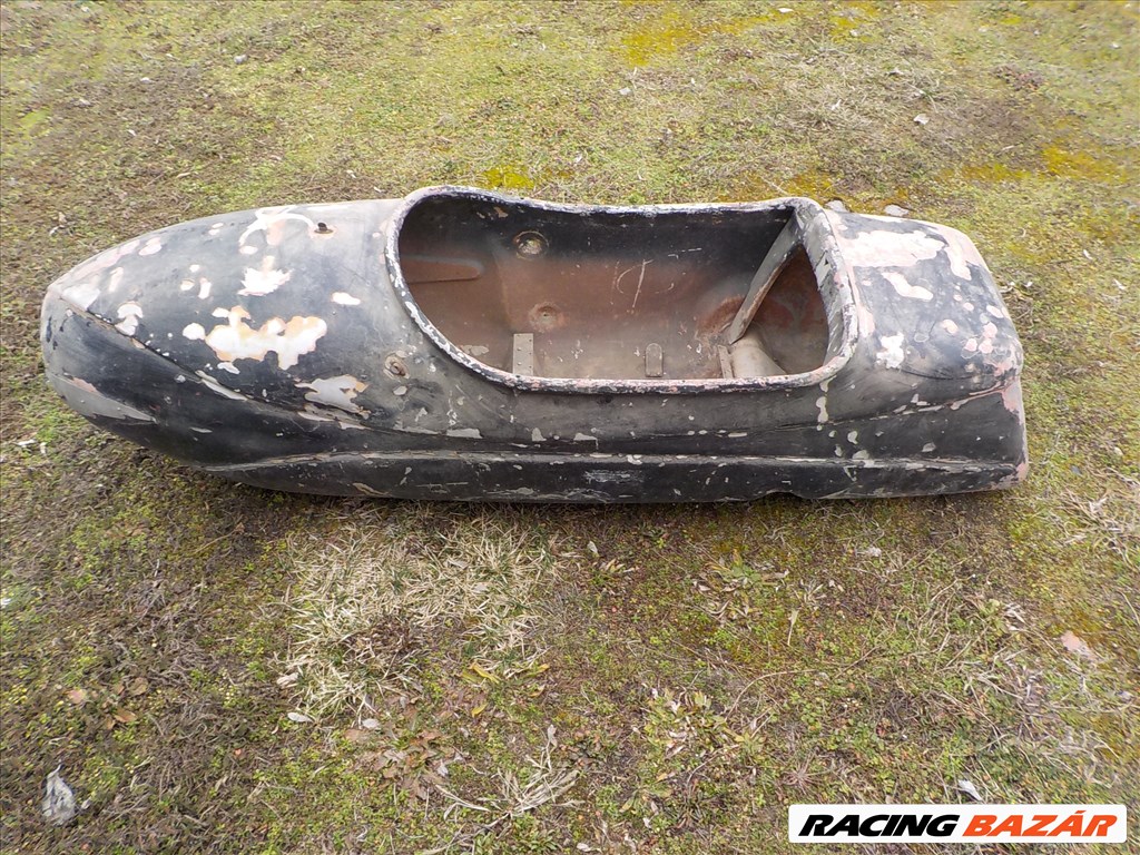 DUNA,OLDTIMER ALUMINIUM OLDALKOCSI,ADATTÁBLA-ÉS PAPIROK NÉLKŰL ELADÓ 1. kép