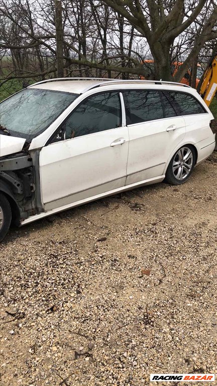 Mercedes E-osztály W212 Bal hátsó ajtó kombi w212kombi 1. kép